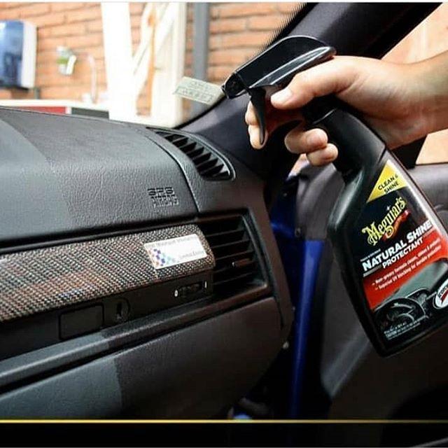 Meguiars Natural Shine Protectant Kunststoff- Gummipfleger Cockpitspray G4116EU